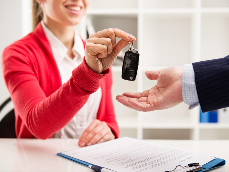 Scopri i vantaggi del prodotto leasing Santander